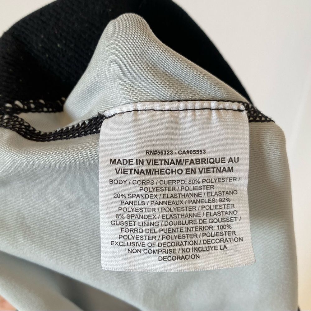 NIKE Pro Painted Palms Allover Print Capri Pant Leggings Gym Runing Compression - Picture 7 of 9